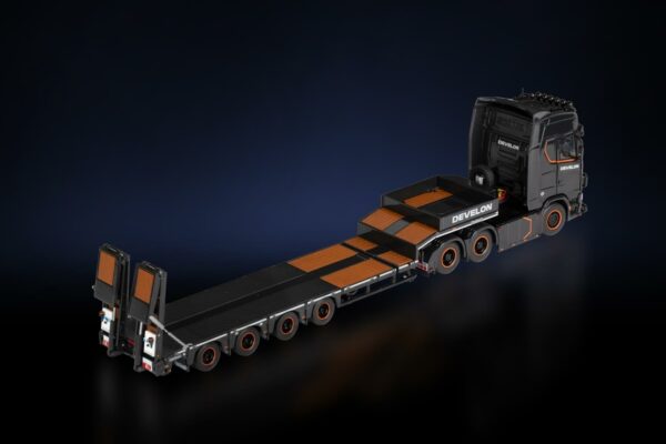 IMC 16-1029 - Develon Scania with 4 Axle Step Frame - Image 2