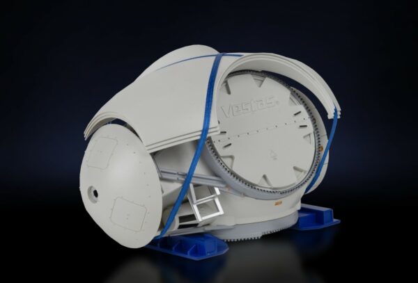 IMC 33-0208 - Vestas V112 Hub - Image 4