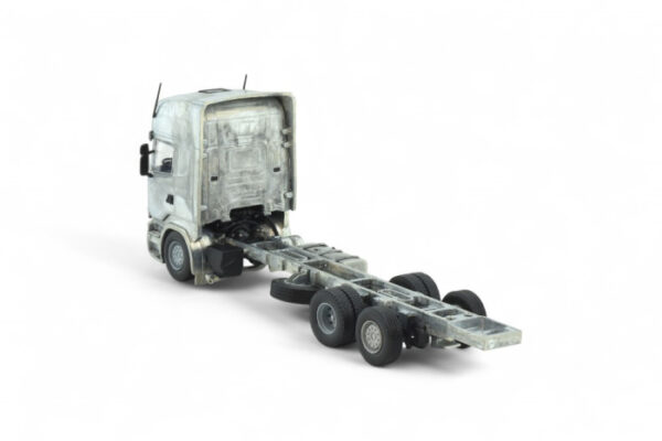 Tekno 88430 - Scania R6 Stramline rigid Kit - Image 4