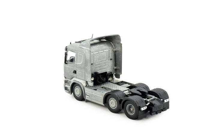 Tekno 86771 - Scania R6 low cab Streamline twinsteer kit - Image 2