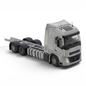 Tekno 90888 - Volvo FH05 Aero Globetrotter 6x2 rigid