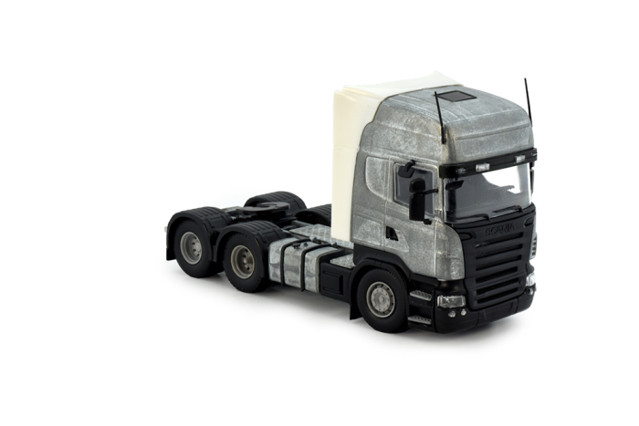 Tekno 85074 -Scania R5 Topline 6x2 long tractor chassis kit - Image 2